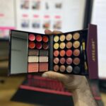 پالت آرایشی ۳۲ خانه همه کاره انی لیدی Any Lady مدل Heavenly Beauty آینه دار با اپلیکاتور دو سر ابری - تصویر 2